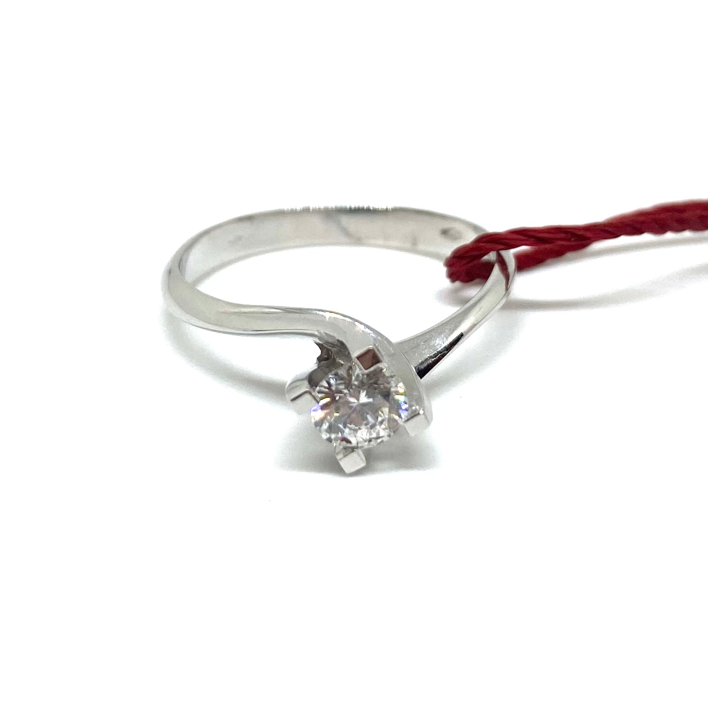 Anello Solitario Montatura Valentino- Griffe Quadrate