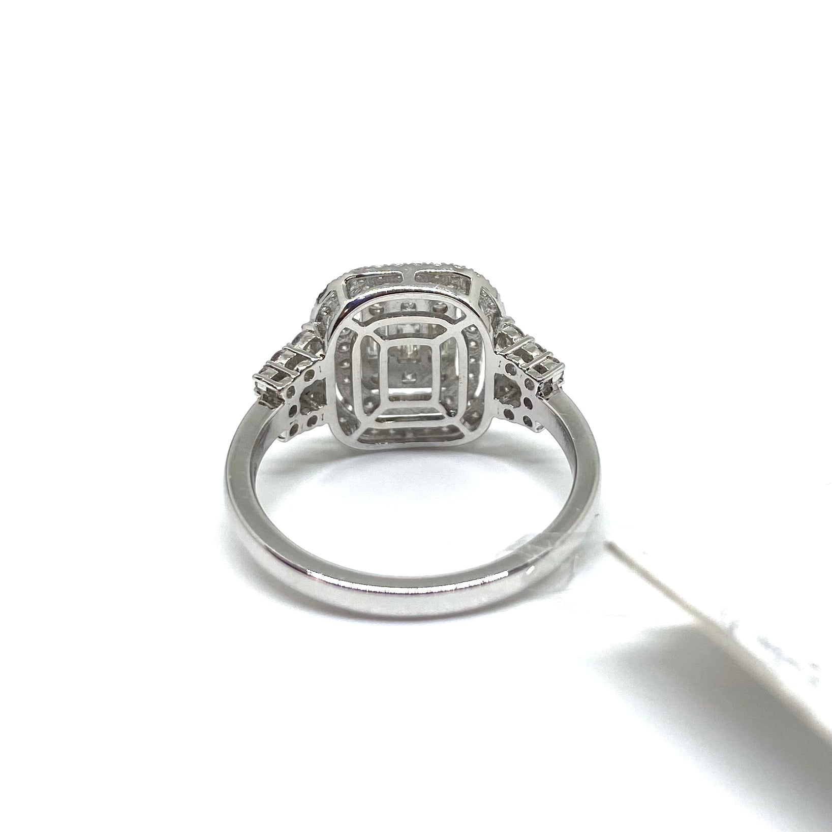 Anello Taglio Baguette