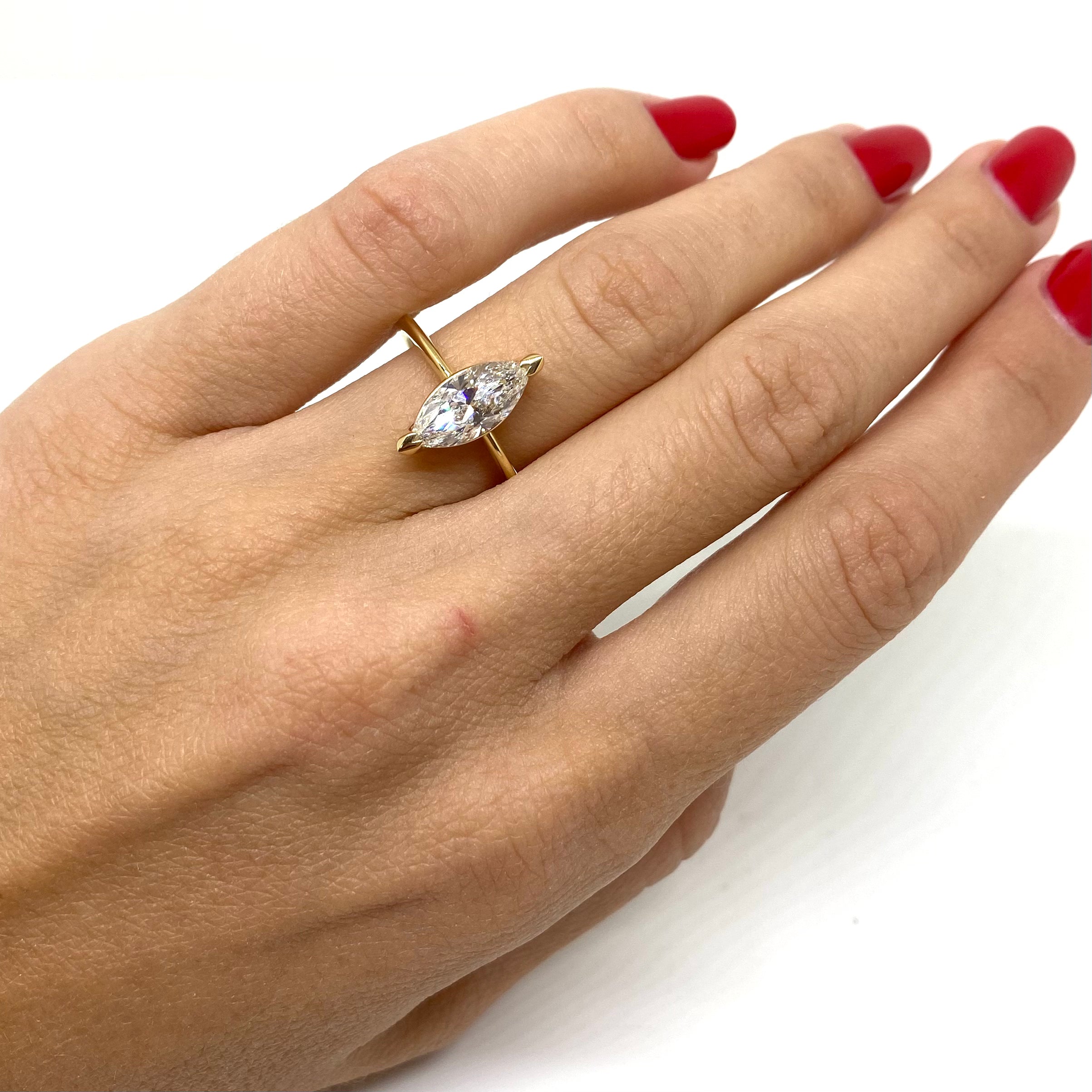 Anello Marquise Oro Giallo e Lab Grown