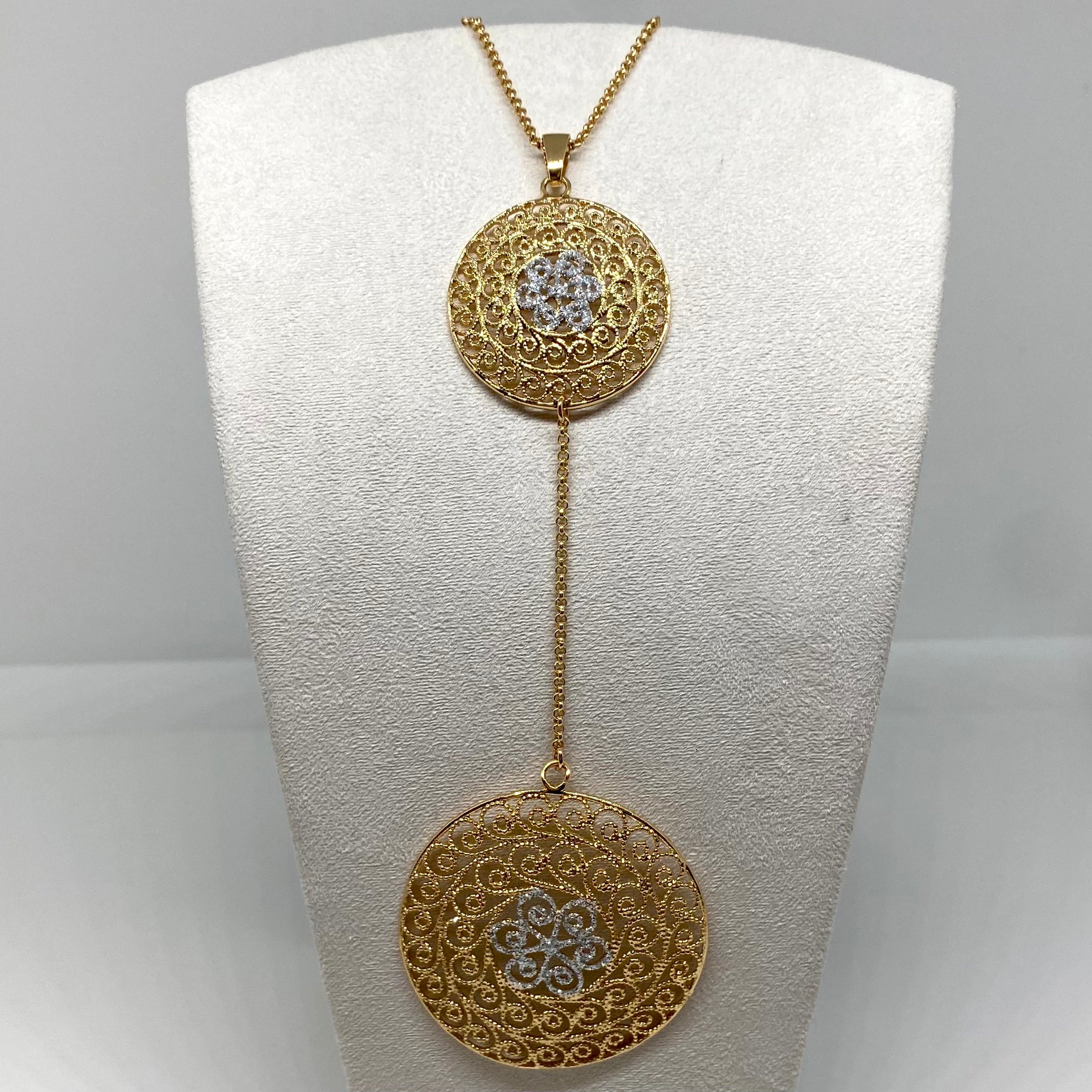 Collana arabesque