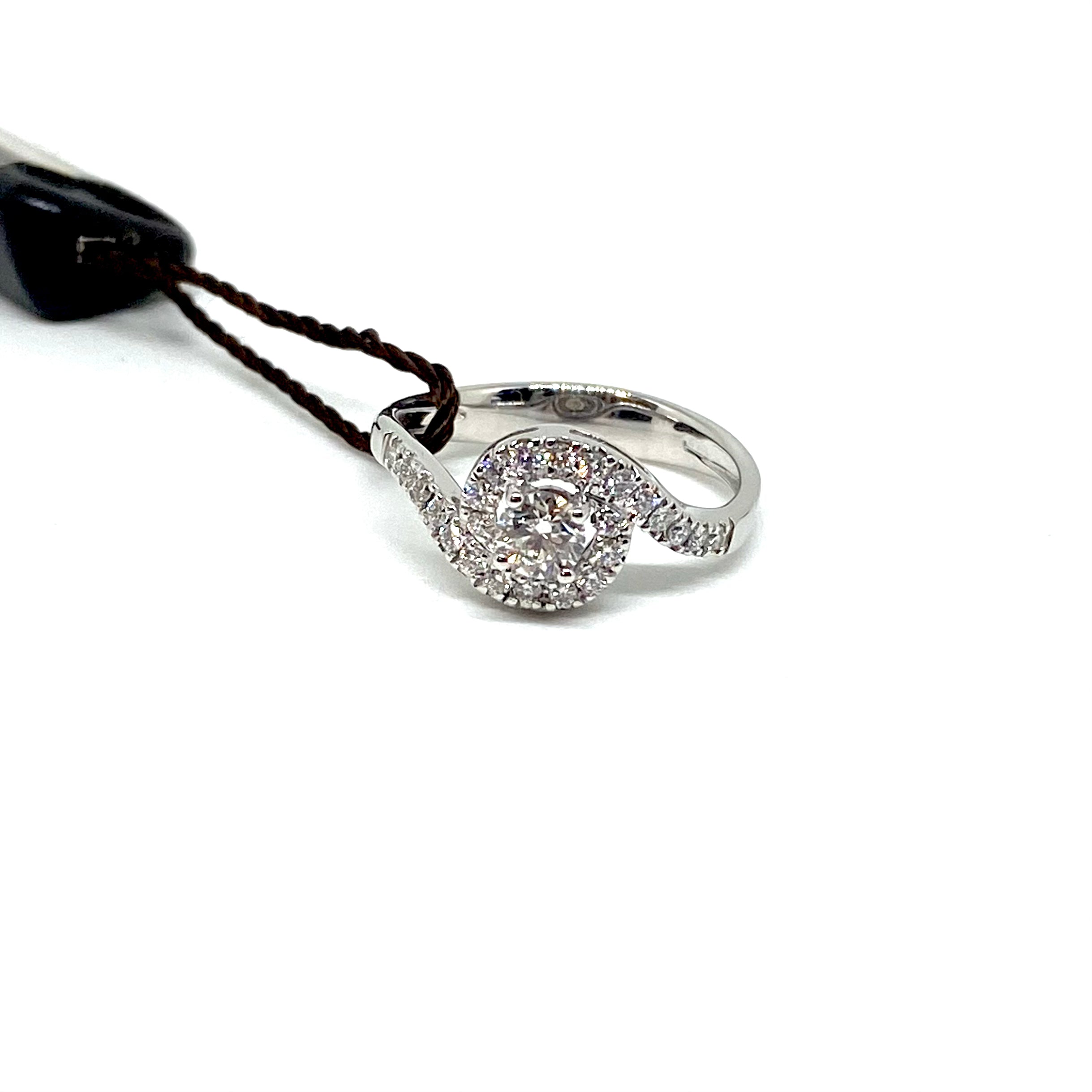 Anello Solitario Circle