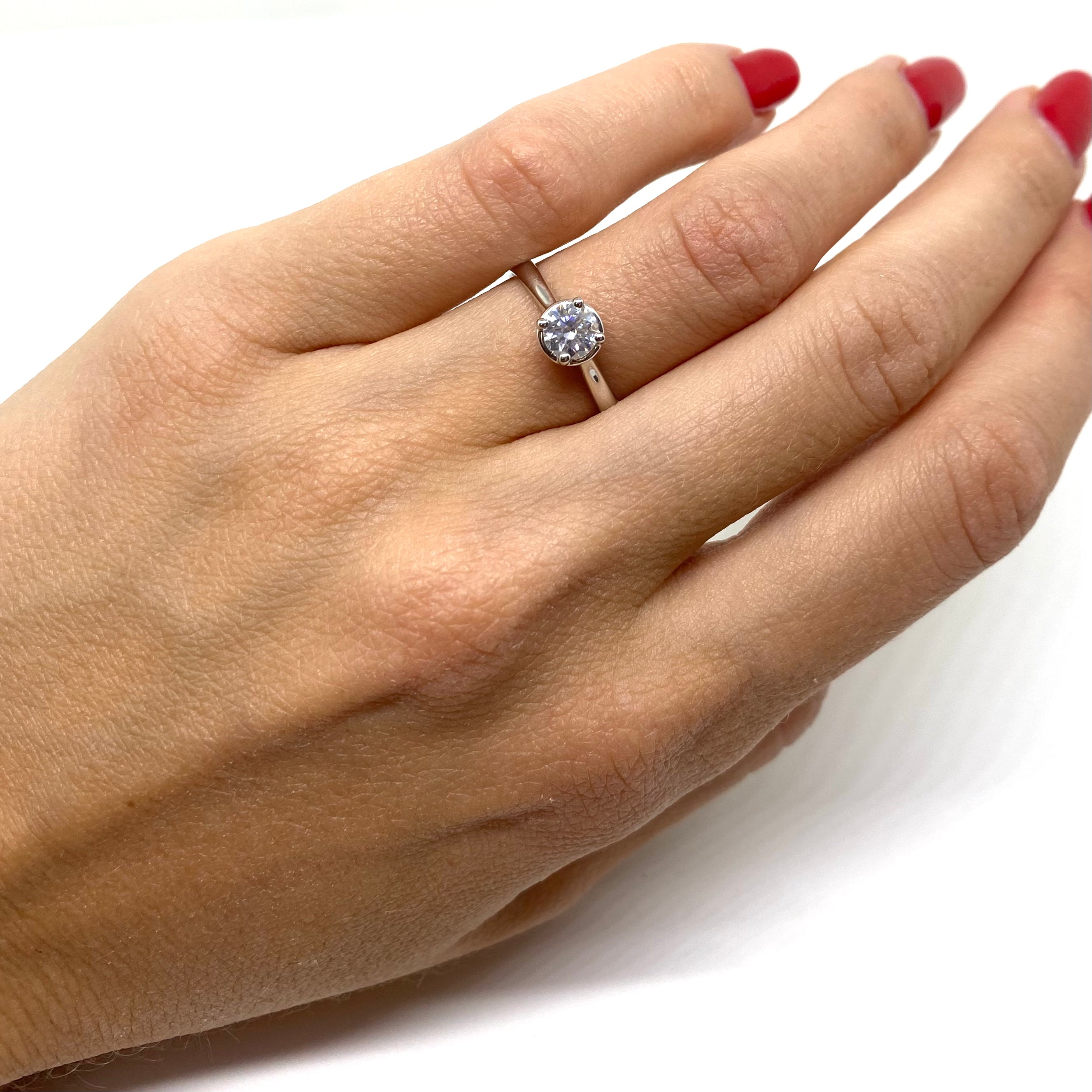 Anello Solitario - Oro e Diamanti