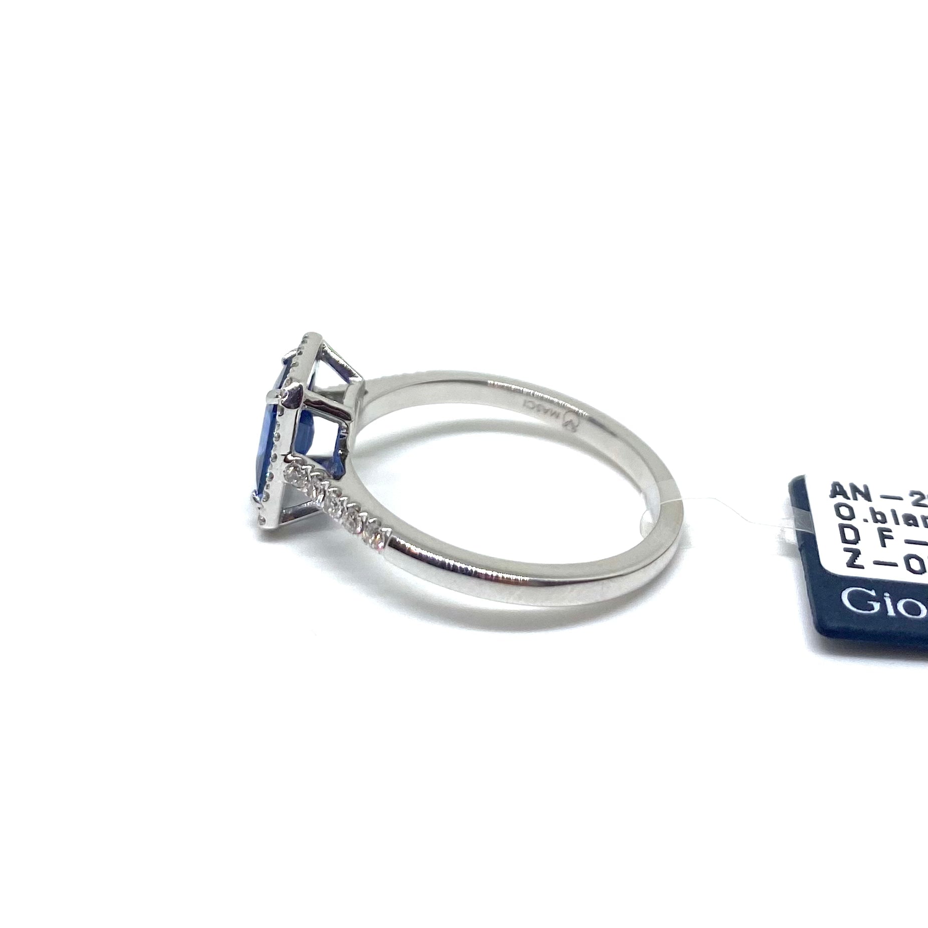 Anello Zaffiro - Taglio Smeraldo