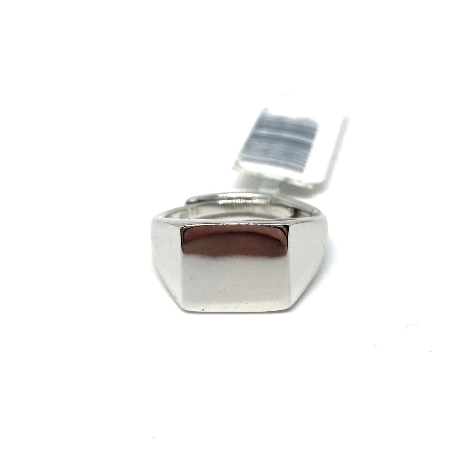 Anello chevalier
