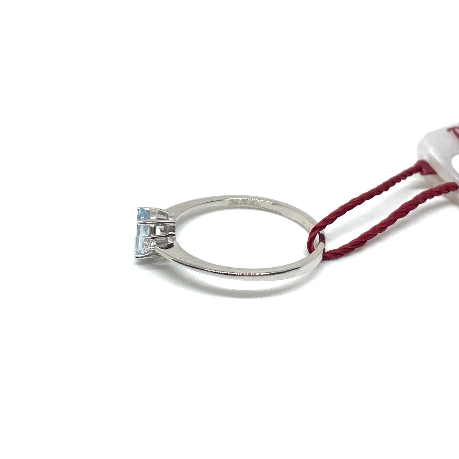 Solitario Ovale Acquamarina