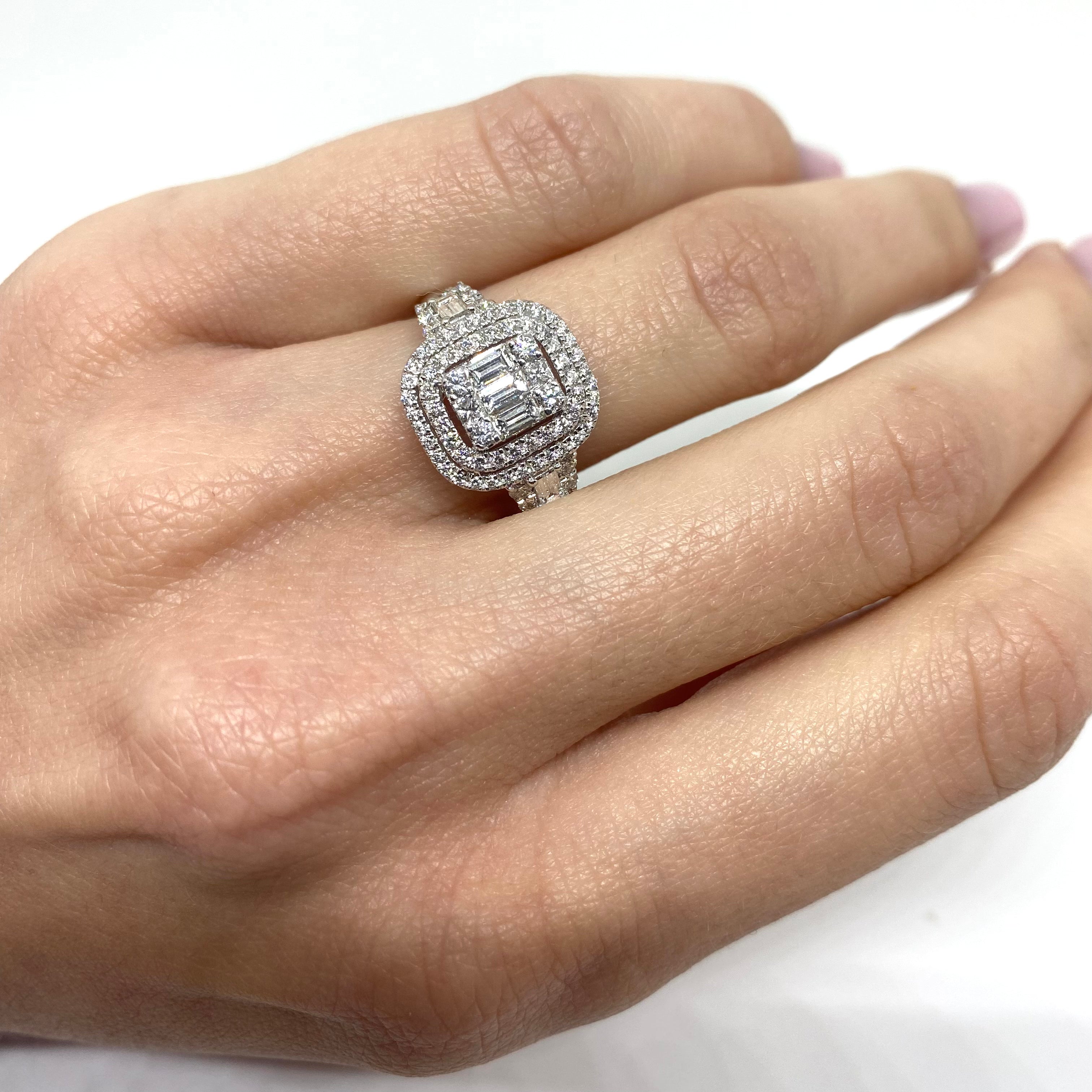 Anello Taglio Baguette