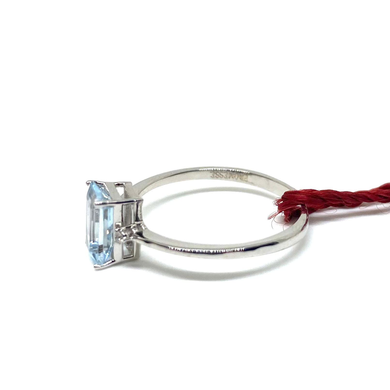 Anello Acquamarina e Diamanti