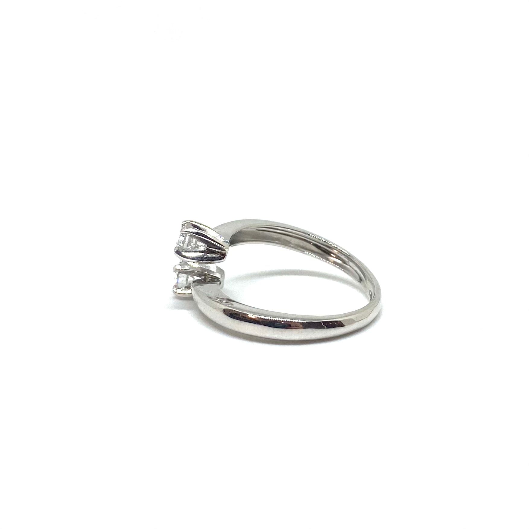 Anello Contrarie - Oro e Diamanti