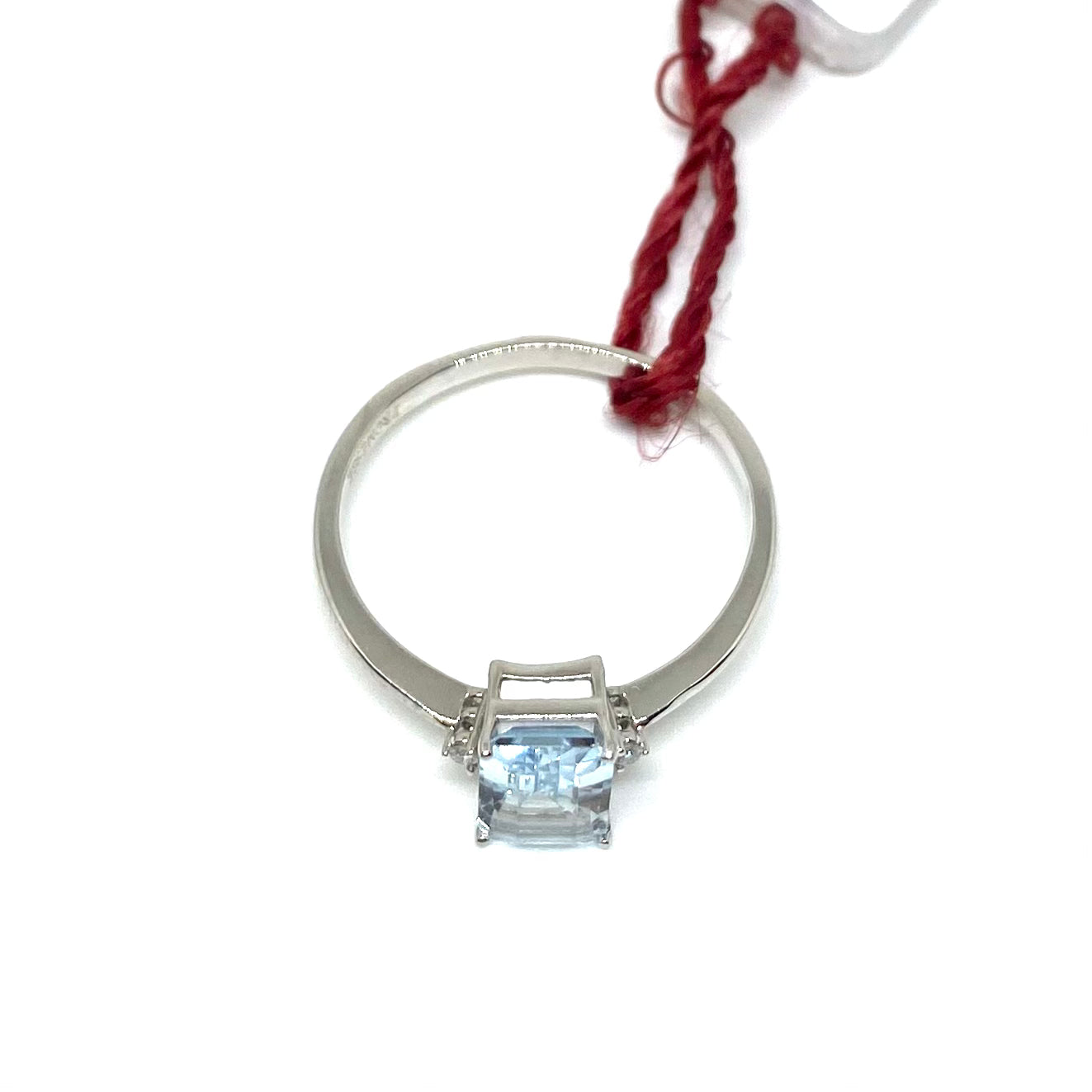 Anello Acquamarina e Diamanti