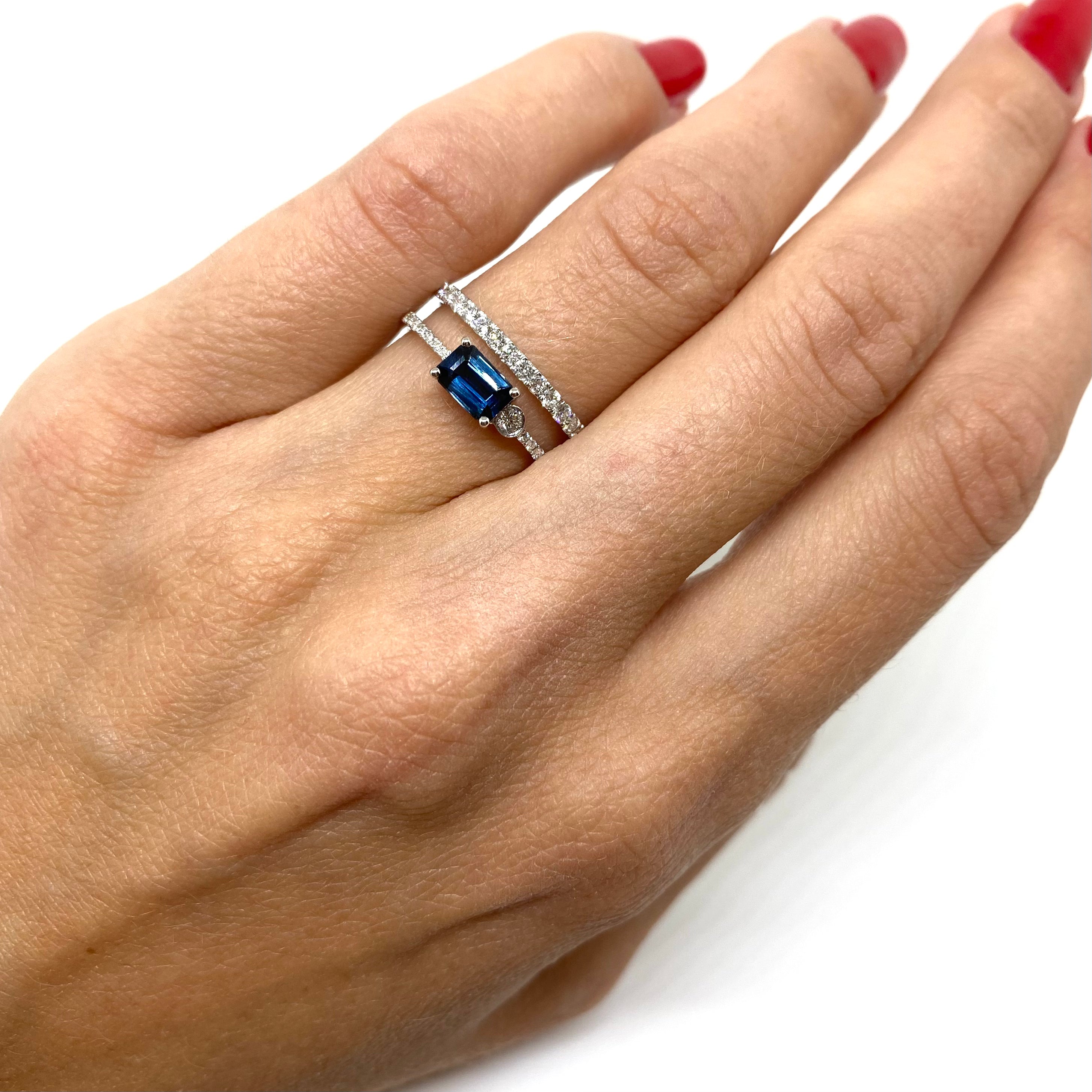 Anello Doppia Fila di Diamanti e Zaffiro