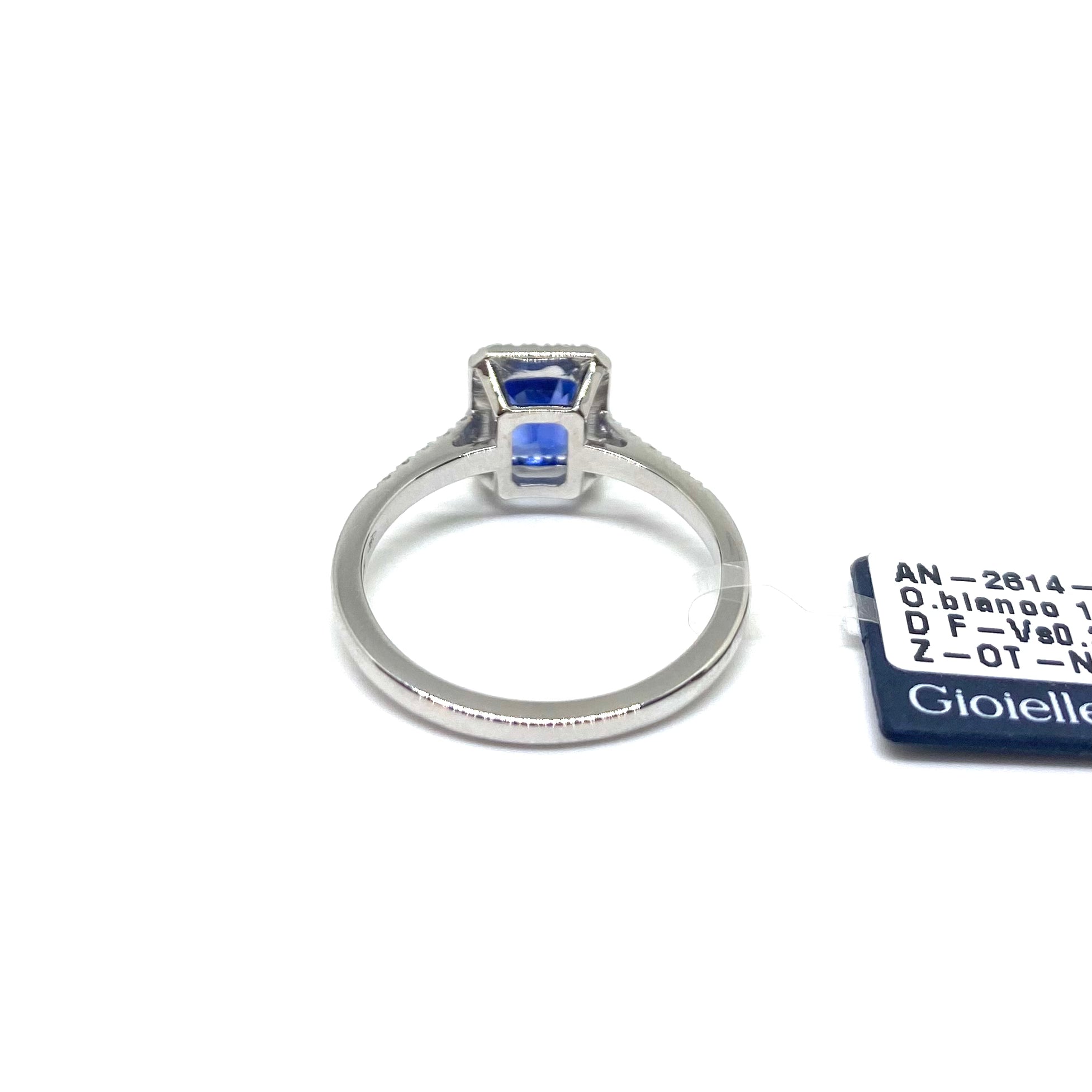 Anello Zaffiro - Taglio Smeraldo