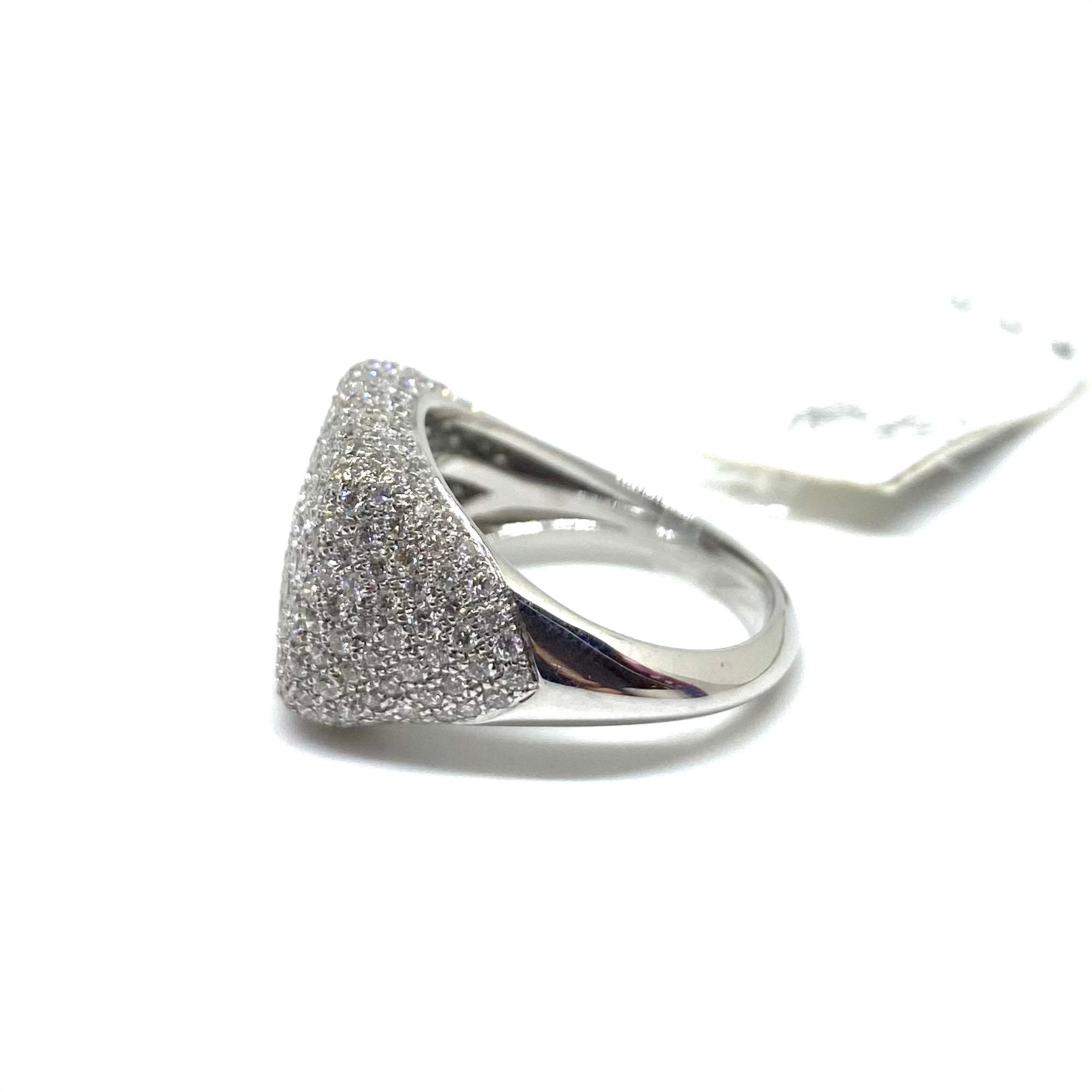 Anello Chevalier di diamanti