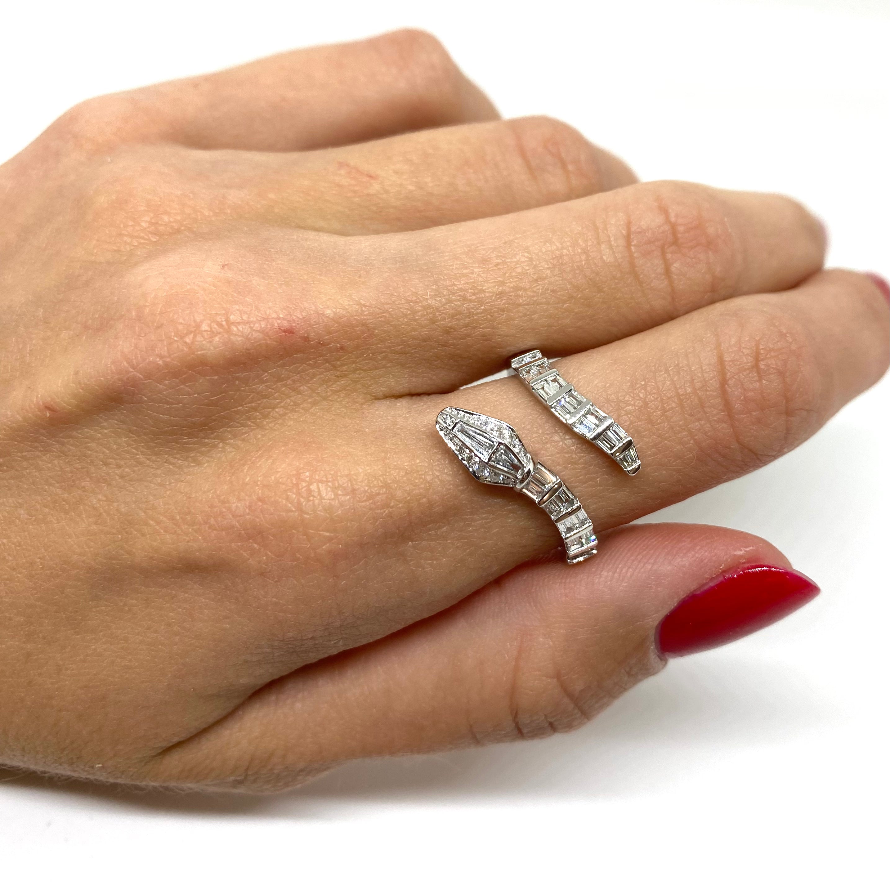 Anello Serpente - Oro e Diamanti